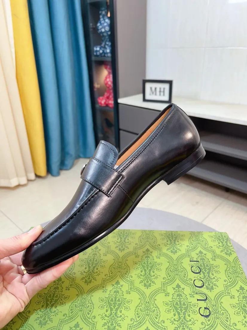 Men's shoes 💰500🌹🌹【GUCCI】The most popular classic Gucci leather shoes. Synchronized with the official website, the upper is made of Italian first-layer cowhide ➕cowhide lining, with unique brand and unique craftsmanship. Highlighting the hot style of the new year. Stop hesitating, stop wandering, get it now. Number: 38--44